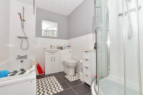 22 Mangers Lane, Dover, CT16 2QT