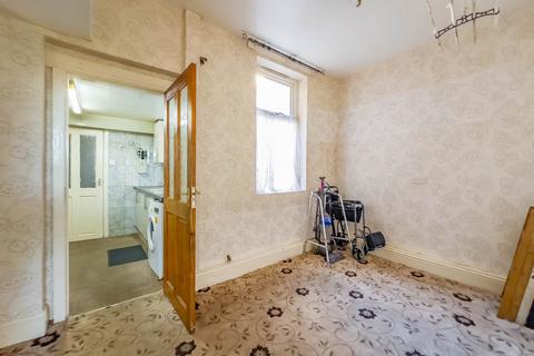 3 bedroom end of terrace house for sale, Denison Street, Mount Pleasant