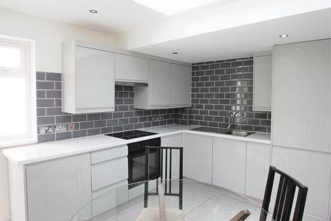 1 bedroom flat to rent, Gf, Cricklewood Broadway, London, NW2