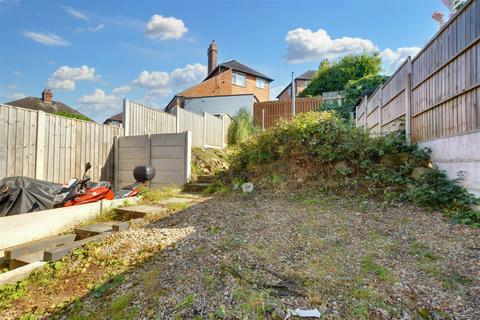 26 Cantrell Road, Nottingham, NG6 9AG