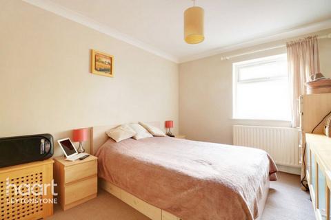 2 bedroom flat for sale, Harrow Road, LONDON