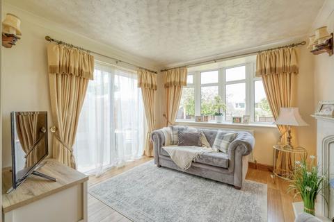 2 bedroom detached house for sale, Brinley Way, Kingswinford, DY6 9DN