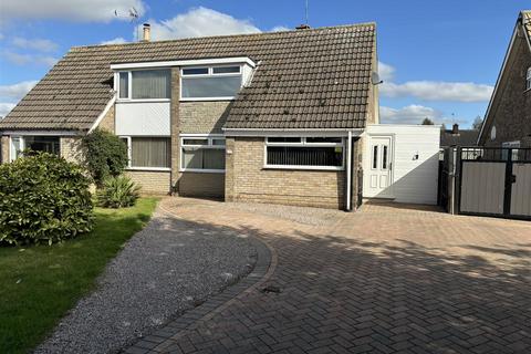 3 bedroom semi-detached bungalow for sale, The Meadows, Howden, Goole