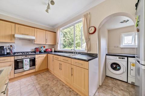 3 bedroom semi-detached house for sale, Bassett Terrace, Llanelli