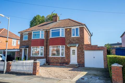 3 bedroom semi-detached house for sale, Collingwood Avenue, York