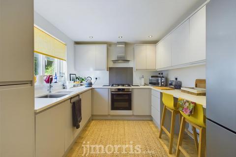 3 bedroom end of terrace house for sale, Victoria Close, Narberth