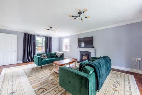 Oakwood House High Street, Yoxford, Saxmundham, IP17 3EU