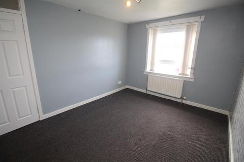 2 bedroom flat to rent, Tower Drive, Gourock