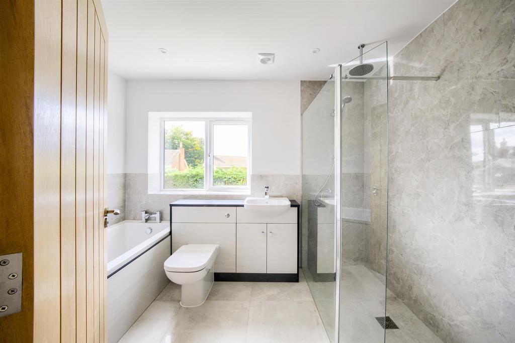 Ensuite 2