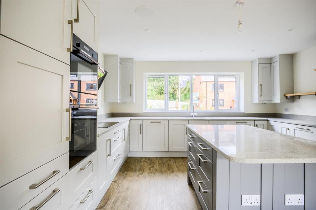 Kitchen 3