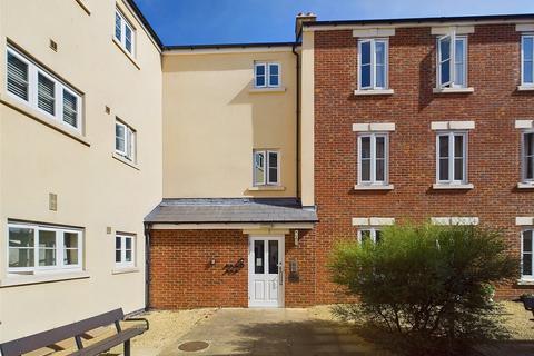 1 bedroom apartment for sale, Oxford Terrace, Gloucester, Gloucestershire, GL1