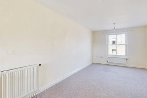 1 bedroom apartment for sale, Oxford Terrace, Gloucester, Gloucestershire, GL1