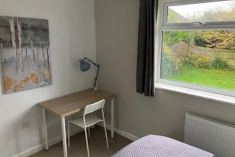 1 bedroom in a house share to rent, Oakwood Rise, Tunbridge Wells, TN2