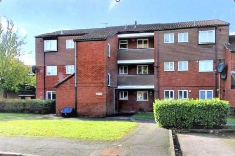 1 bedroom flat for sale, St Paul's Close, Ealing, London, W5