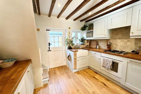 2 bedroom terraced house to rent, Mead Lane, Farnham, Surrey, GU9