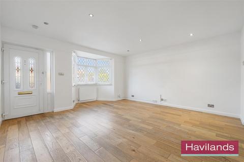 4 bedroom semi-detached house for sale, Second Avenue, Bush Hill