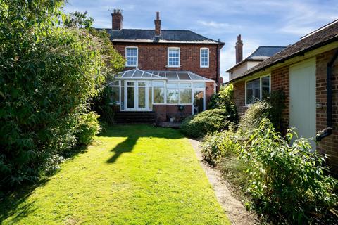 3 bedroom semi-detached house for sale, Melton Road, Asfordby Hill, Melton Mowbray, LE14