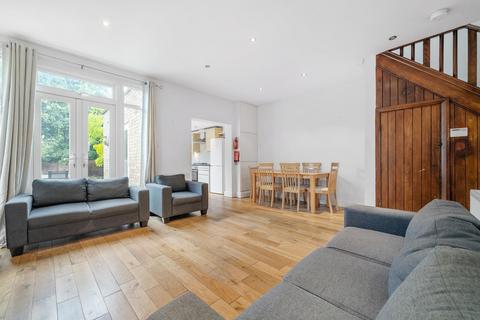 27 Trelawn Road, London, SW2 1DH