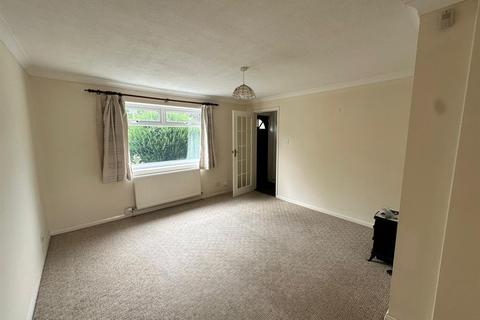 3 bedroom house to rent, Kendall Crescent, Oxford