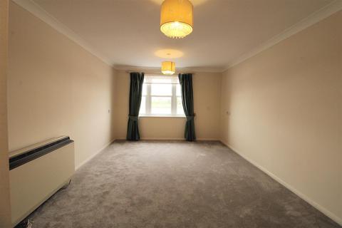 2 bedroom flat for sale, South Quay, King's Lynn