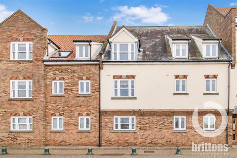 2 bedroom flat for sale, South Quay, King's Lynn