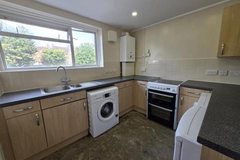 1 bedroom flat to rent, Caradoc Evans Close, New Southgate, N11