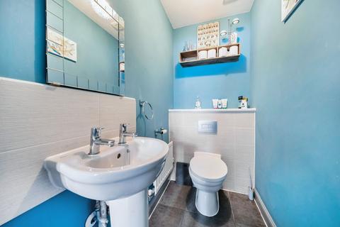 20 Cameron Crescent, Bedford, MK40 4TH