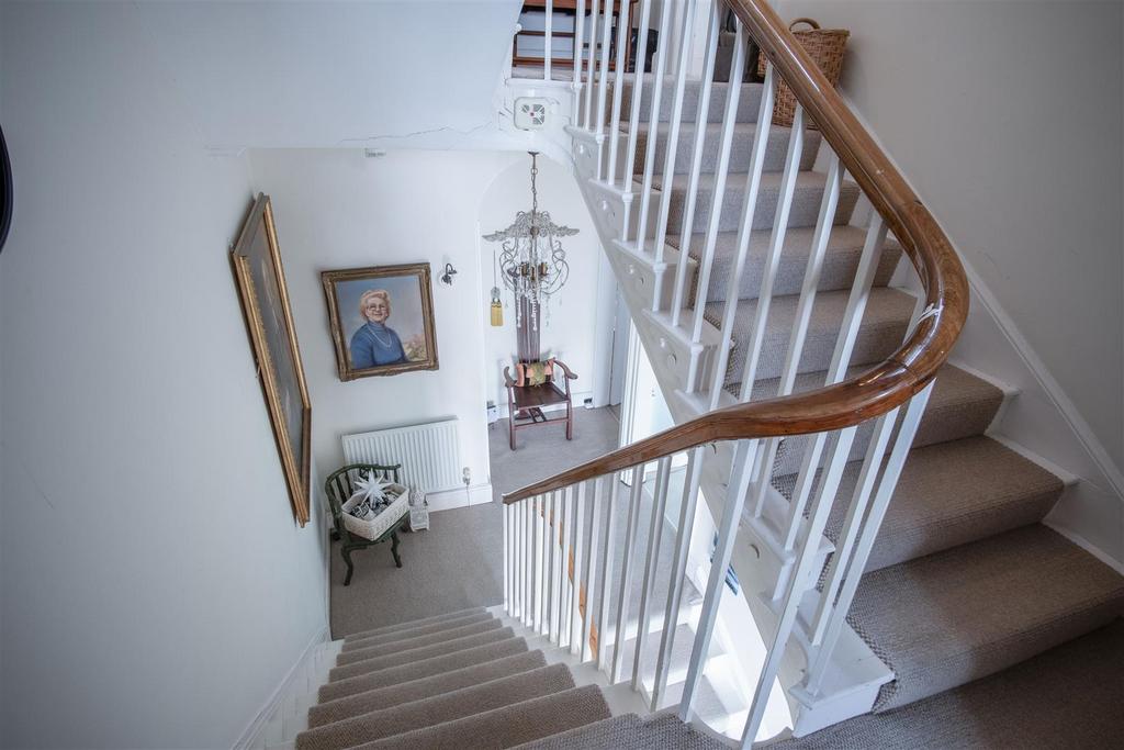 Porch/Hallway