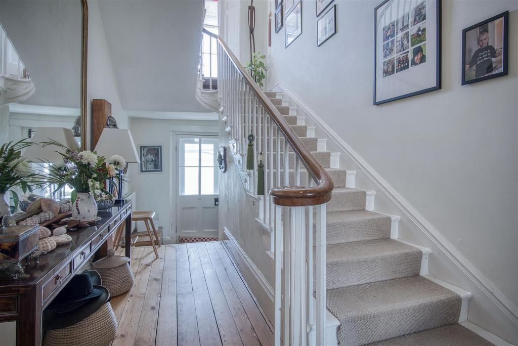 Porch/Hallway