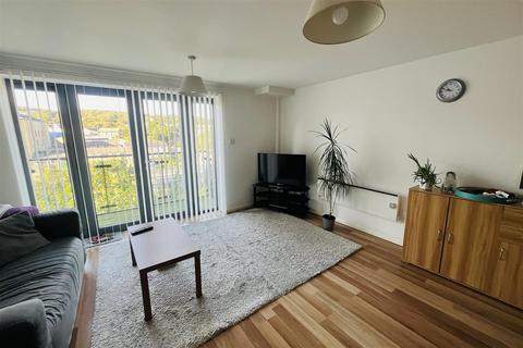 2 bedroom apartment for sale, Ironworks, Birkhouse Lane, Huddersfield HD4