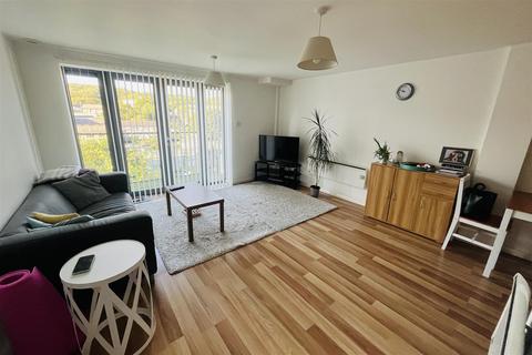 2 bedroom apartment for sale, Ironworks, Birkhouse Lane, Huddersfield HD4