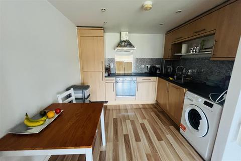 2 bedroom apartment for sale, Ironworks, Birkhouse Lane, Huddersfield HD4