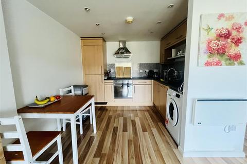 2 bedroom apartment for sale, Ironworks, Birkhouse Lane, Huddersfield HD4