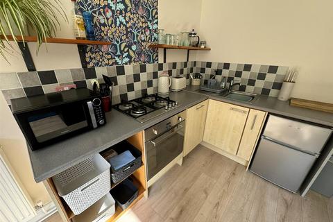 1 bedroom apartment to rent, Oakford, Tiverton