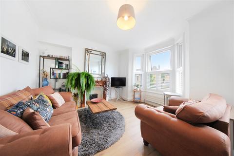 1 bedroom flat for sale, Petersfield Road, Acton W3