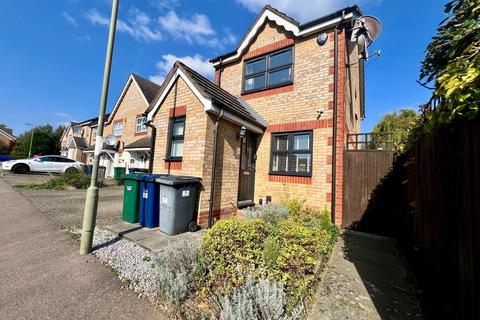 3 bedroom semi-detached house for sale, Kettlewell Close, London, N11