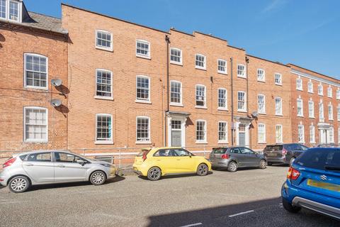 2 bedroom flat for sale,  Bath Road, Worcester WR5