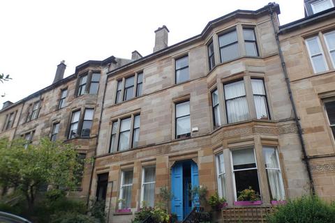 4 bedroom flat to rent, Bower Street , Glasgow G12