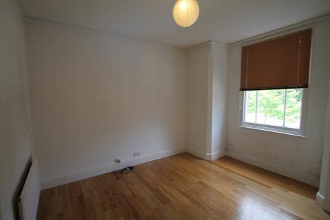 2 bedroom terraced house to rent, Flat 4, 19 Lenton Road, The Park, Nottingham, NG7 1DQ