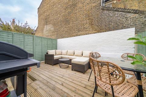 2 bedroom flat for sale, Strathleven Road, SW2