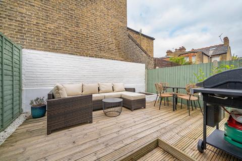 2 bedroom flat for sale, Strathleven Road, SW2