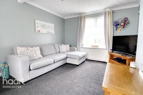 3 bedroom semi-detached house for sale, Central Drive, Rossington, Doncaster