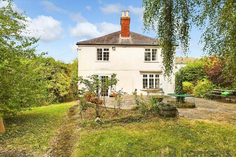 4 bedroom detached house for sale, Highview Close, Boughton-Under-Blean, Faversham, Kent, ME13 9TF