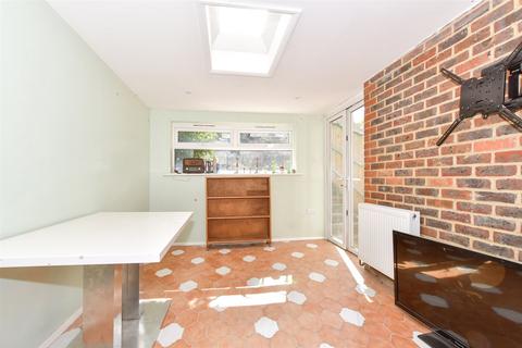 4 bedroom end of terrace house for sale, Framfield Road, Uckfield, East Sussex