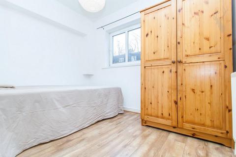 21 London Terrace, London, E2 7SQ