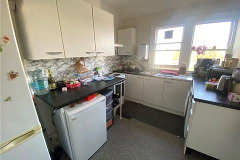 1 bedroom apartment for sale, Beach Road, Littlehampton, West Sussex