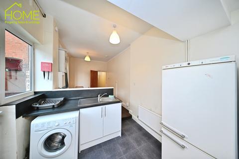 4 bedroom terraced house to rent, Beaconsfield Road, Westcotes, Leicester, Leicestershire