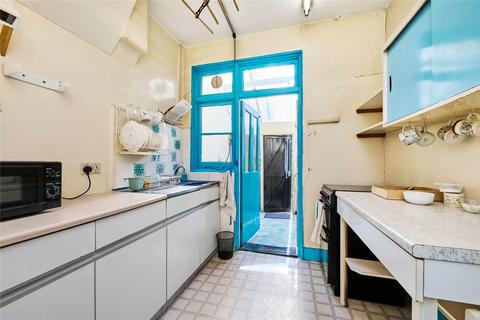 3 bedroom terraced house for sale, Rectory Lane, Furzedown, SW17