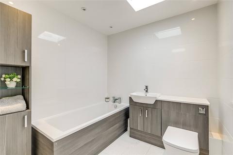 1 bedroom apartment for sale, Robert Ellis Court, St Martins Road, Knebworth, Hertfordshire, SG3