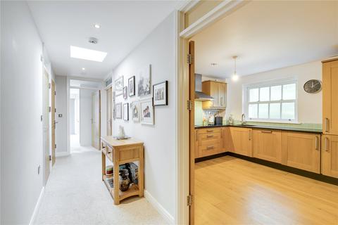 1 bedroom apartment for sale, Robert Ellis Court, St Martins Road, Knebworth, Hertfordshire, SG3